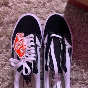 New Vans Old Skool Sneaker